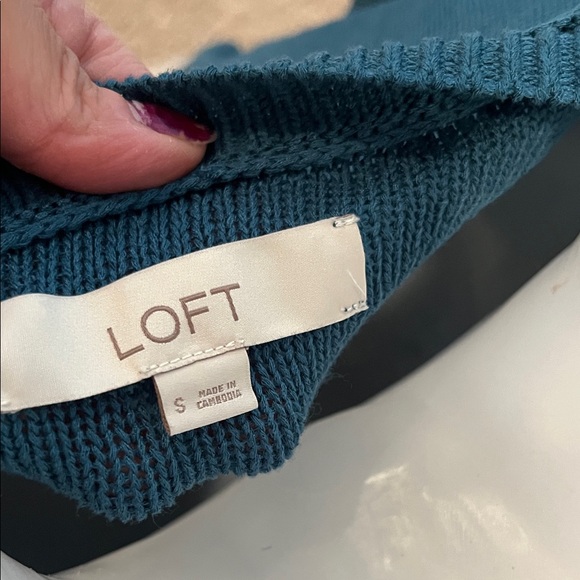 LOFT Teal V-Neck Buttoned Women's Sweater - Picture 7 of 9